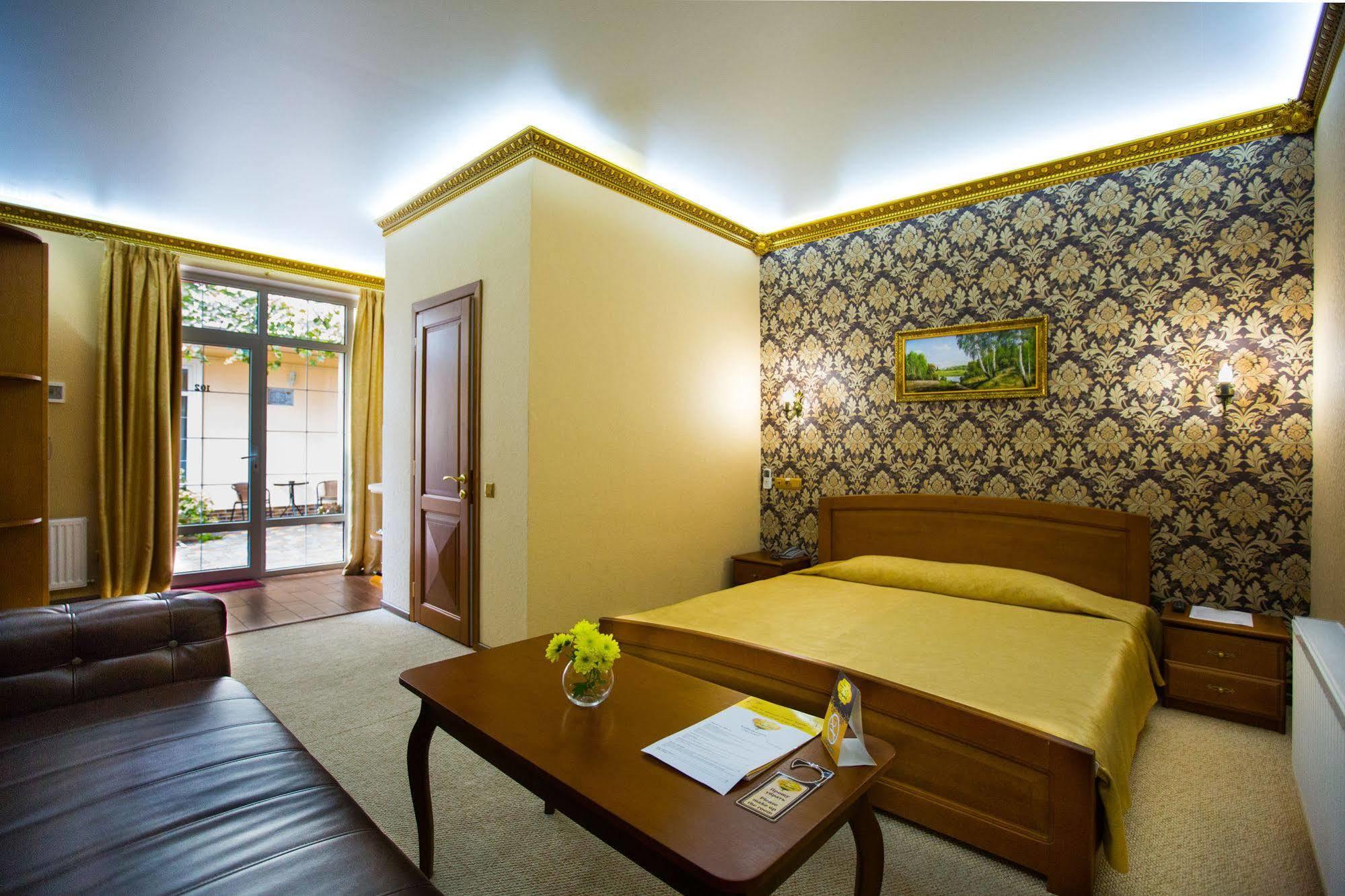 Apart Hotel Clumba Odessa Dış mekan fotoğraf