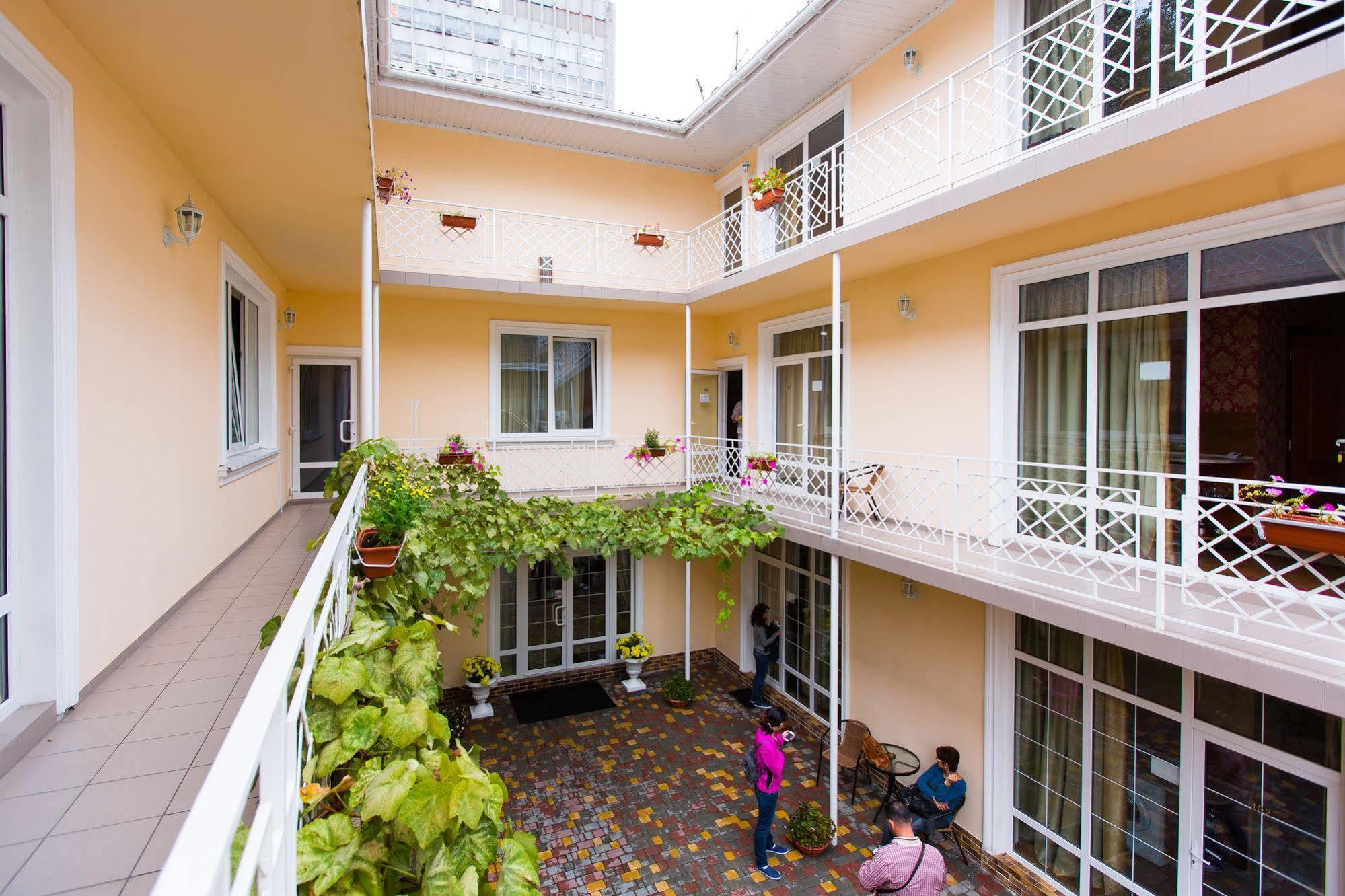 Apart Hotel Clumba Odessa Dış mekan fotoğraf